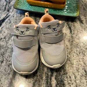 Gender Neutral Toddler/Baby Nike Shoes Size 7C